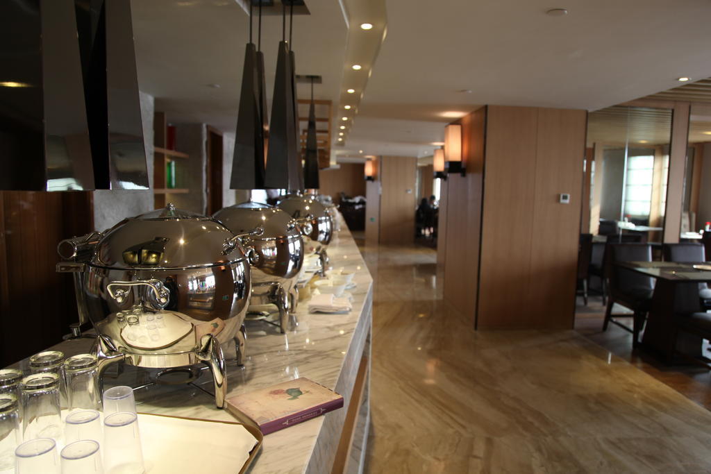 Leisden Hotel Чэнду Экстерьер фото