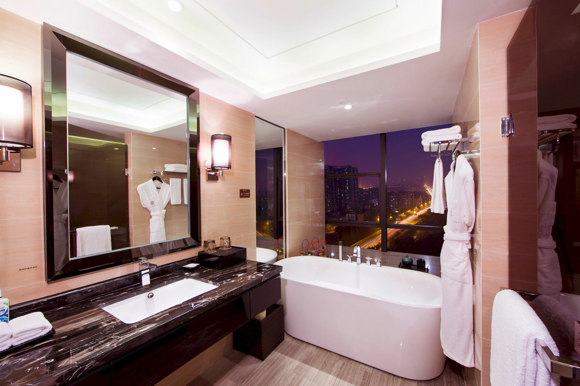 Leisden Hotel Чэнду Экстерьер фото